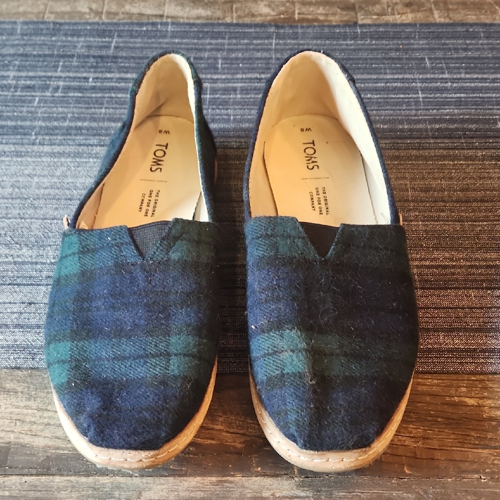 TOMS Plaid Slip-On Shoes